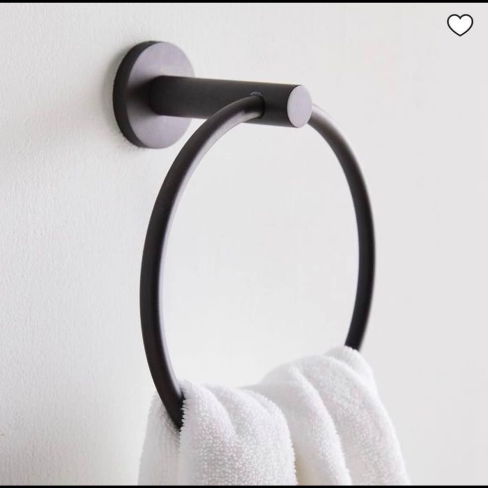 Set 2 pcs. Williams - Sonoma / West Elm modern overhang Tower Ring . Bla…